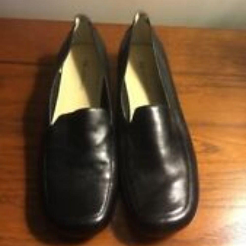 Anne Klein Block Patten Leather Loafer